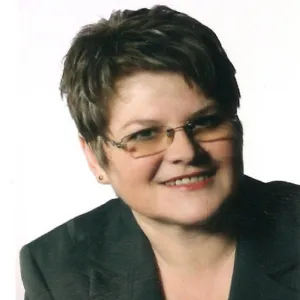 DR. MIHAELA-CARMEN SUCEVEANU